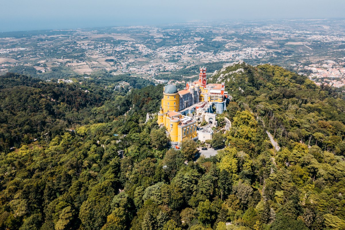 Pena Palace Photography Guide: Capturing the Magic